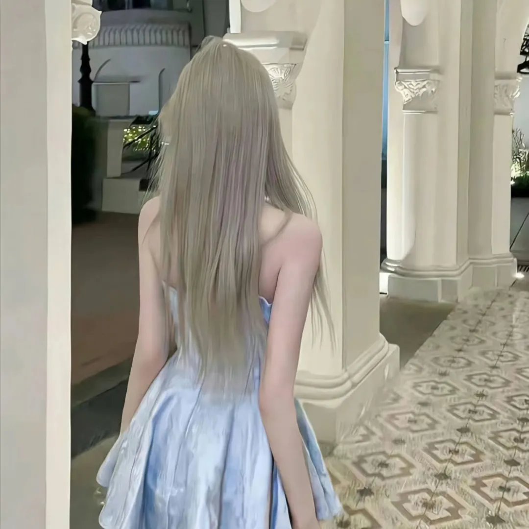 早逝白月光穿十一年后成全家福星2